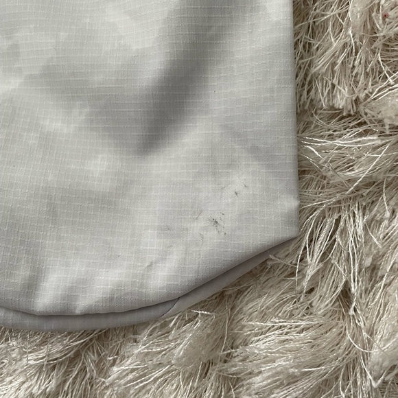 UNIQLO Men’s UV Protection Pocketable Parka US Size L Large New Without Tag - Picture 8 of 8